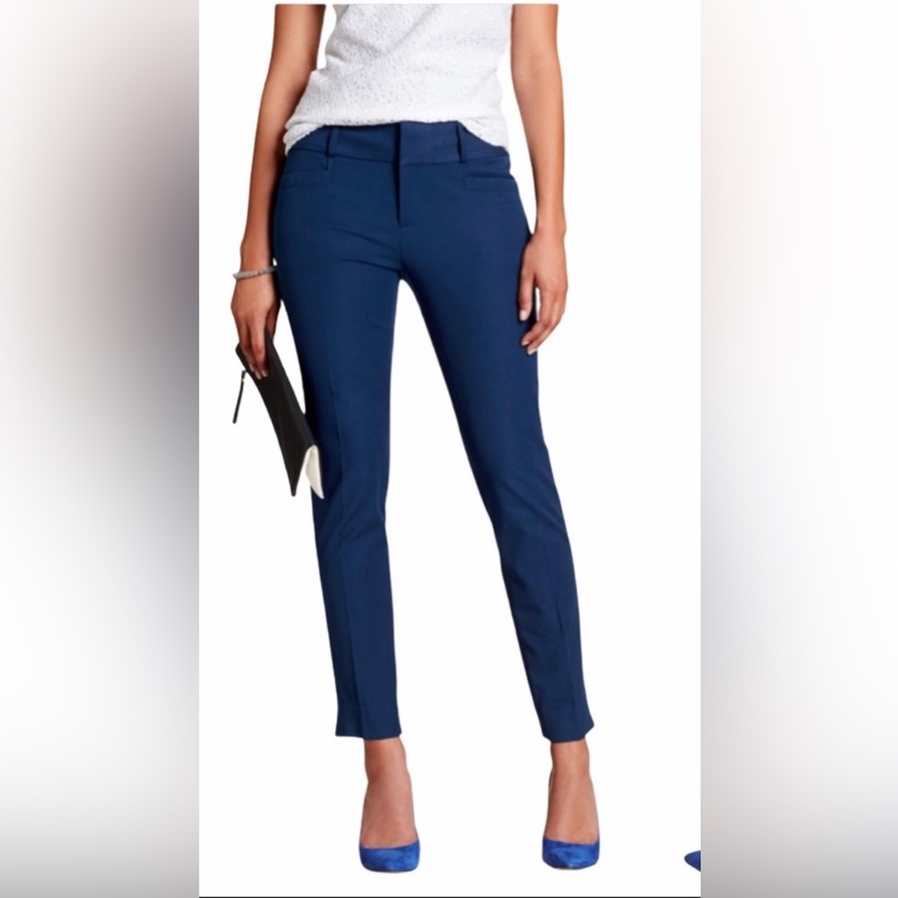 MUST GO: Banana Republic Jackson Fit Pant